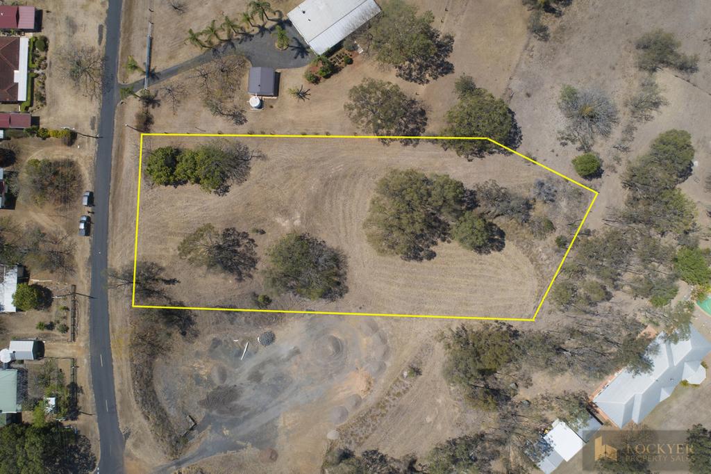 12 Church St, Laidley, QLD 4341