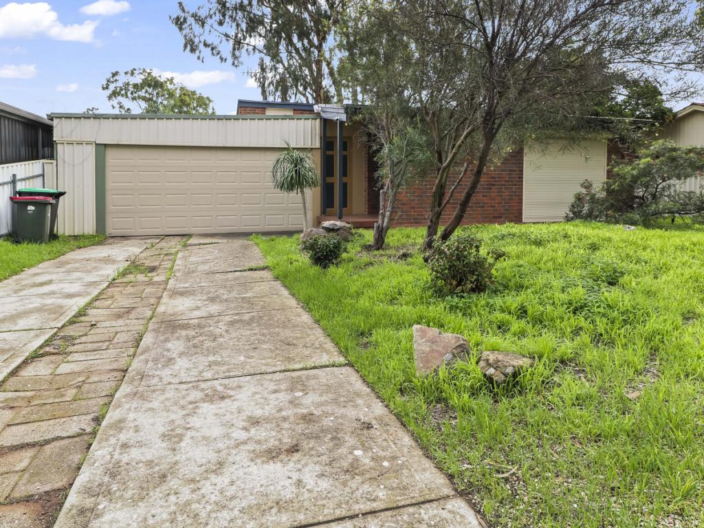 14 Hawker Cres, Elizabeth East, SA 5112