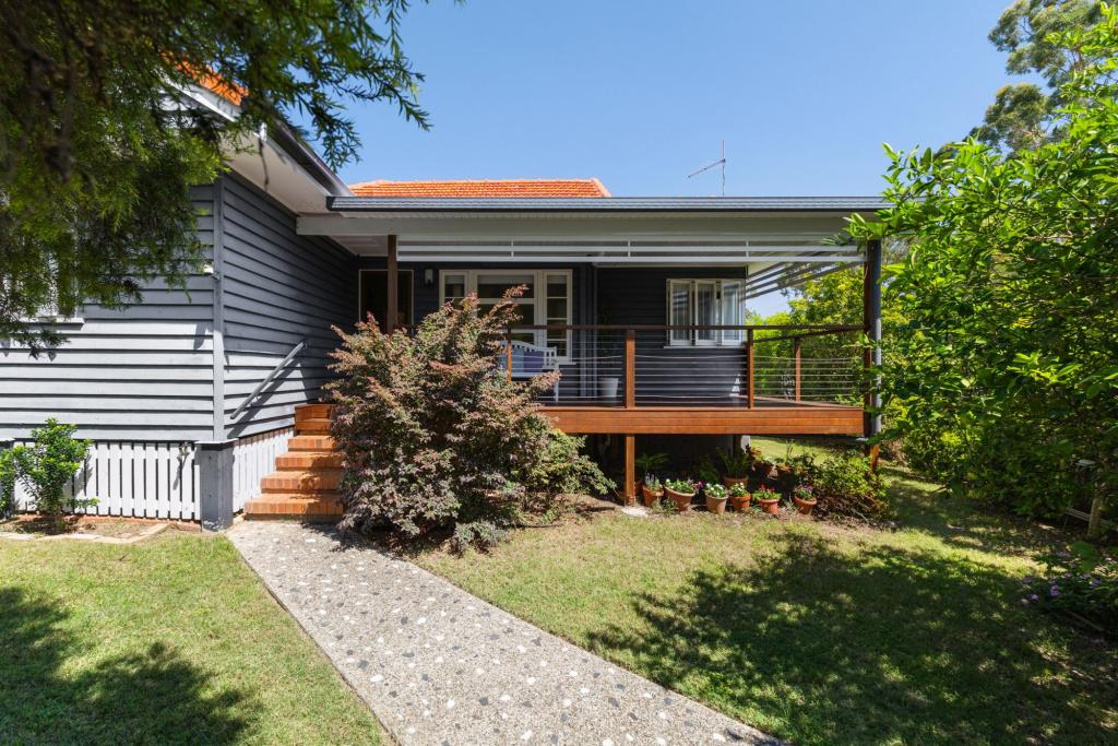21 Pozieres Rd, Tarragindi, QLD 4121