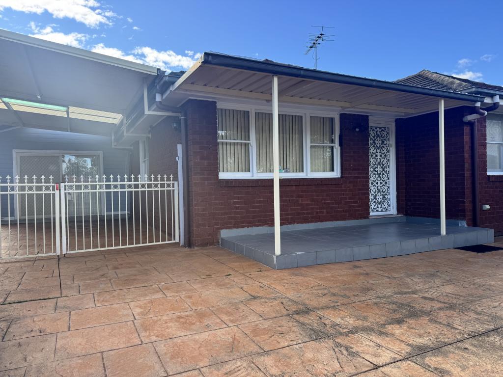 9 Holford Rd, Cabramatta West, NSW 2166