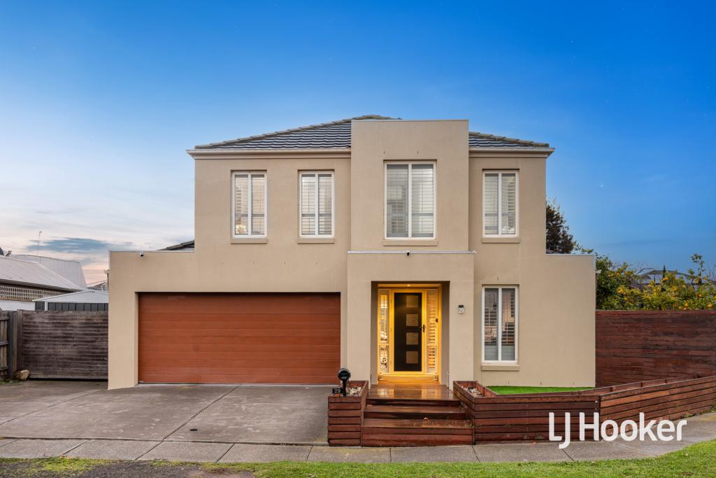 29 COPELAND CRES, POINT COOK, VIC 3030