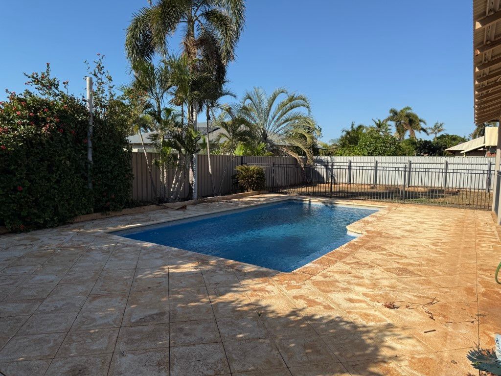 7 Miles Loop, Baynton, WA 6714