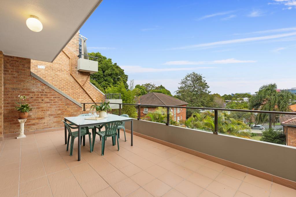 13/4-6 HUME ST, WOLLSTONECRAFT, NSW 2065
