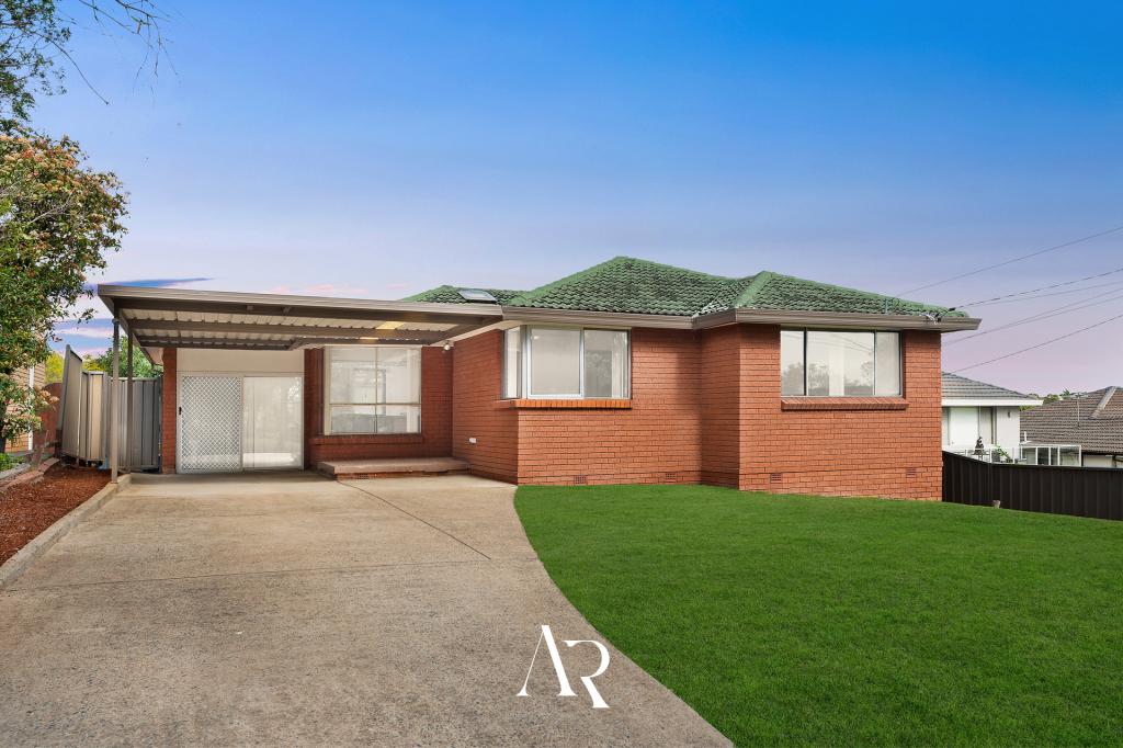 35 Sevenoaks Cres, Bass Hill, NSW 2197