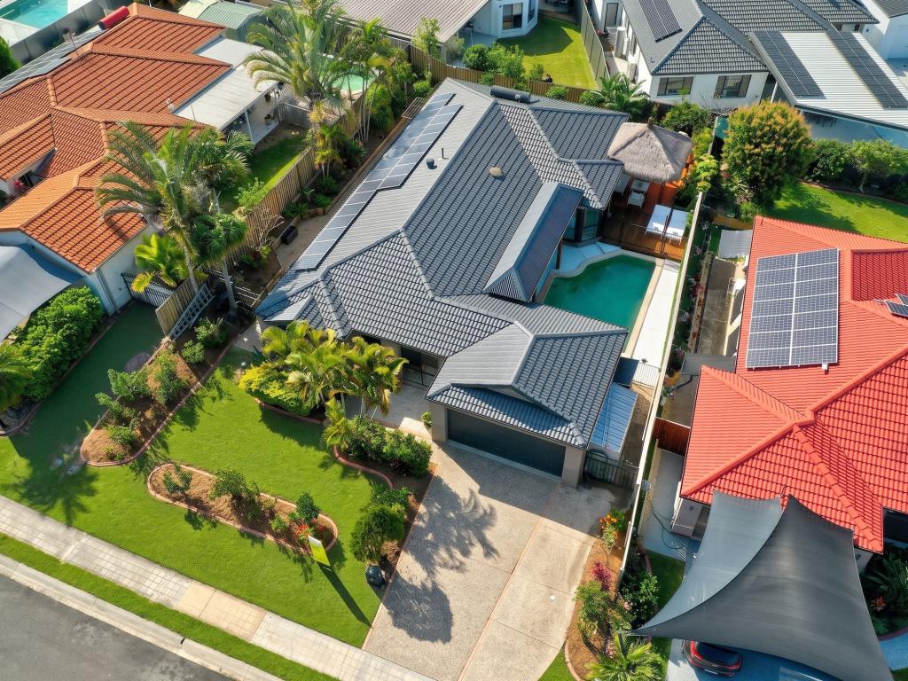 24 Beckington Tce, Mudgeeraba, QLD 4213