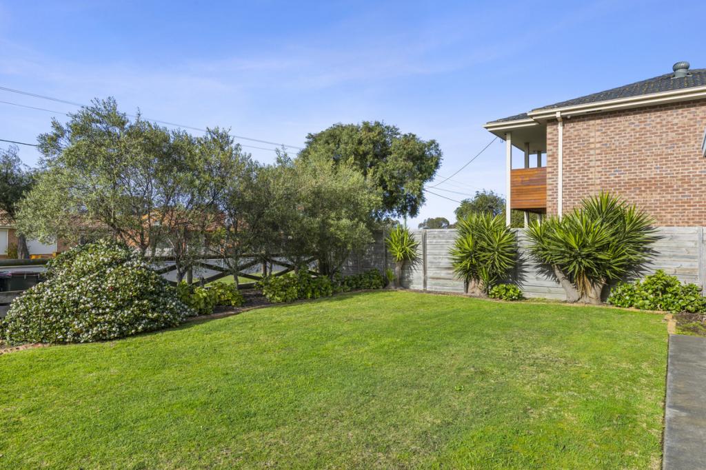 2/1319 Murradoc Rd, St Leonards, VIC 3223