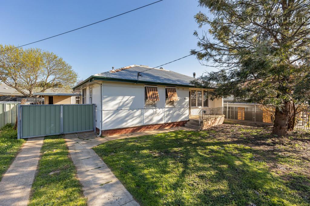 46 Mckell Ave, Mount Austin, NSW 2650