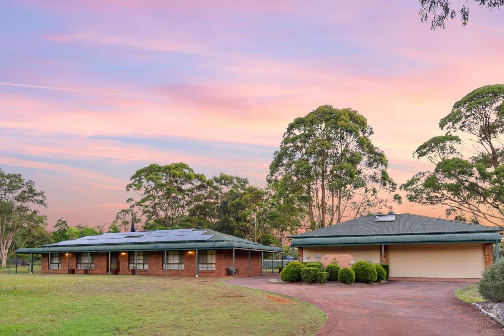 1 GUNSYND CL, TUNCURRY, NSW 2428