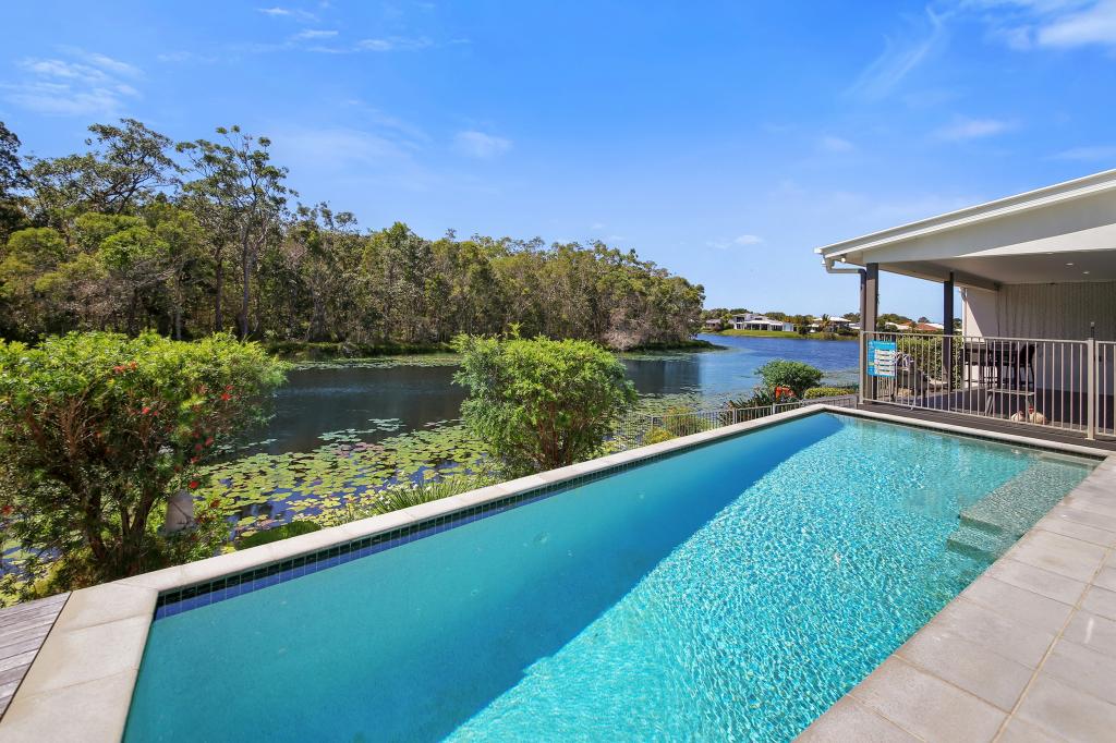 5 Wallum Cl, Pelican Waters, QLD 4551