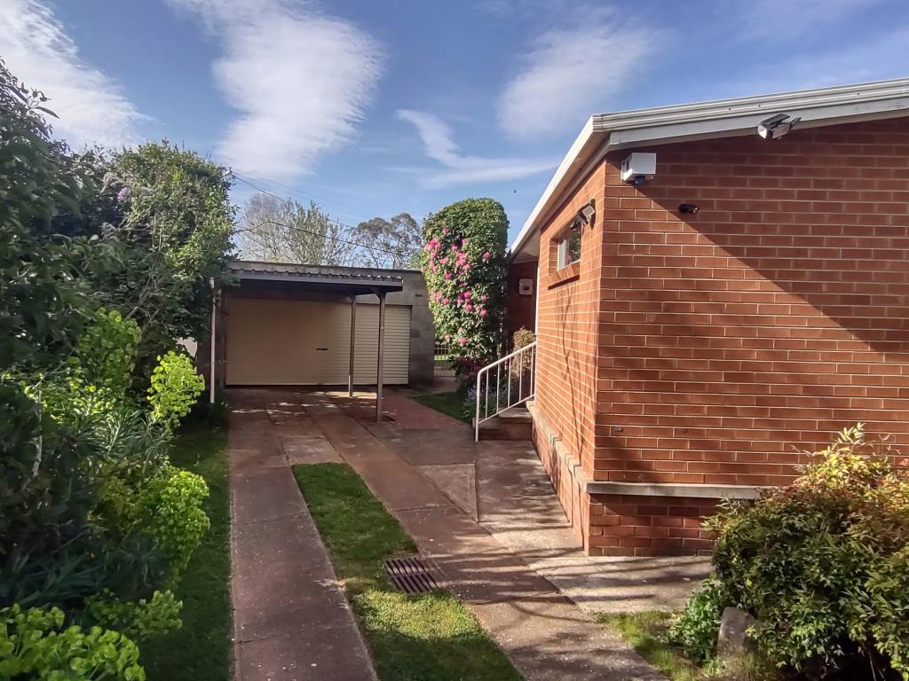 69 Maitland St, Hackett, ACT 2602