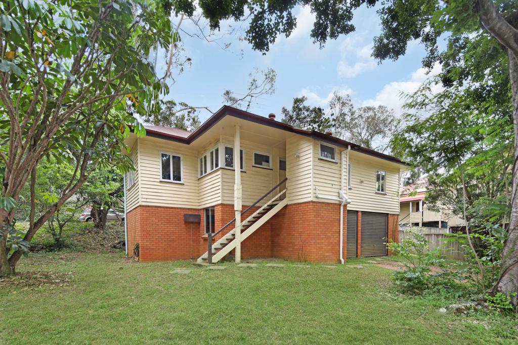 42 DOPSON ST, TARINGA, QLD 4068