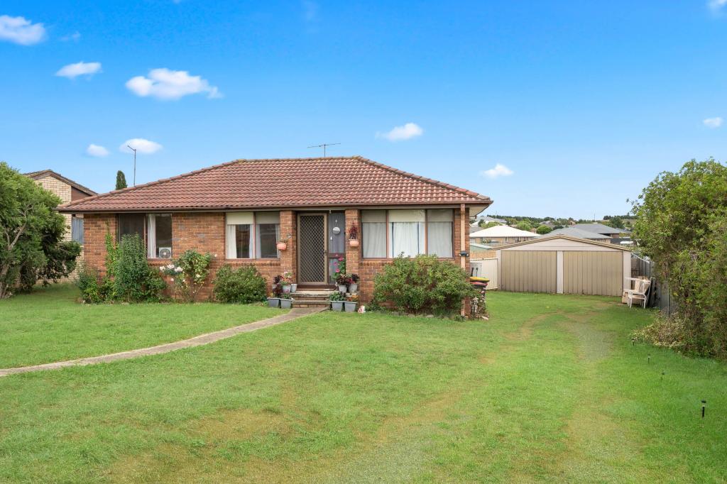 24 Gourock Ave, Goulburn, NSW 2580