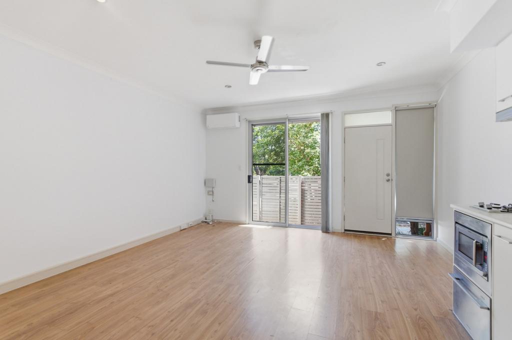 32 Warrumbungle Pde, Fitzgibbon, QLD 4018