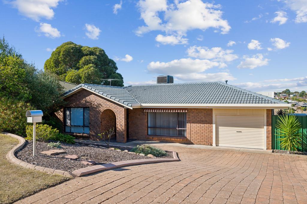 12 Berringa St, Hallett Cove, SA 5158