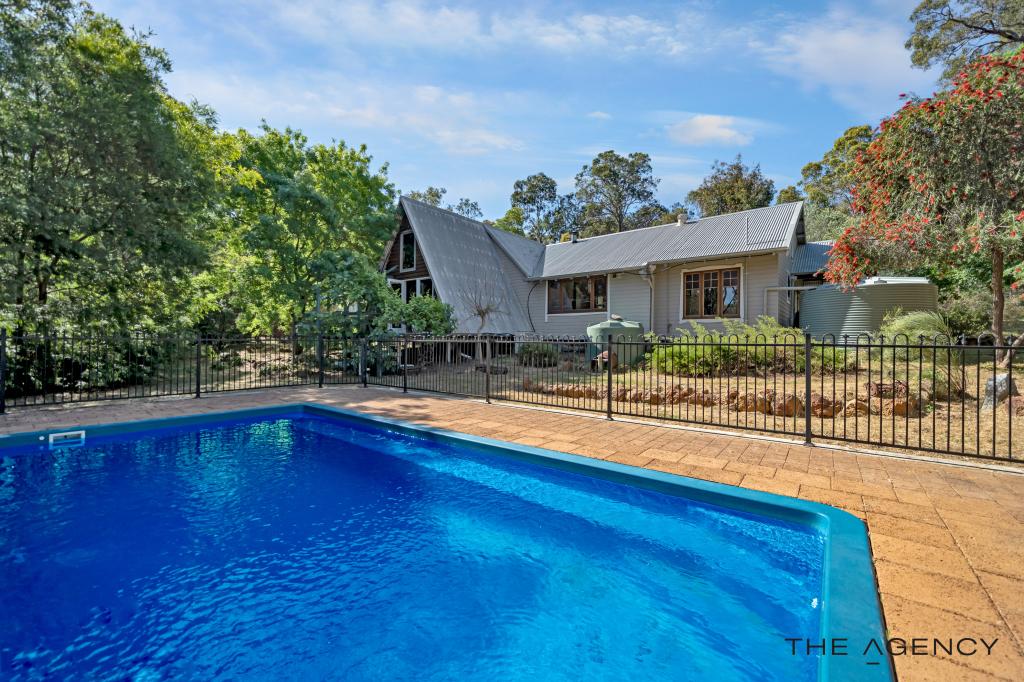 1995 Coolgardie St, Mundaring, WA 6073