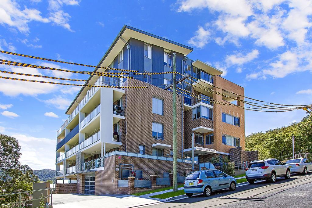 1/10-12 Batley St, Gosford, NSW 2250
