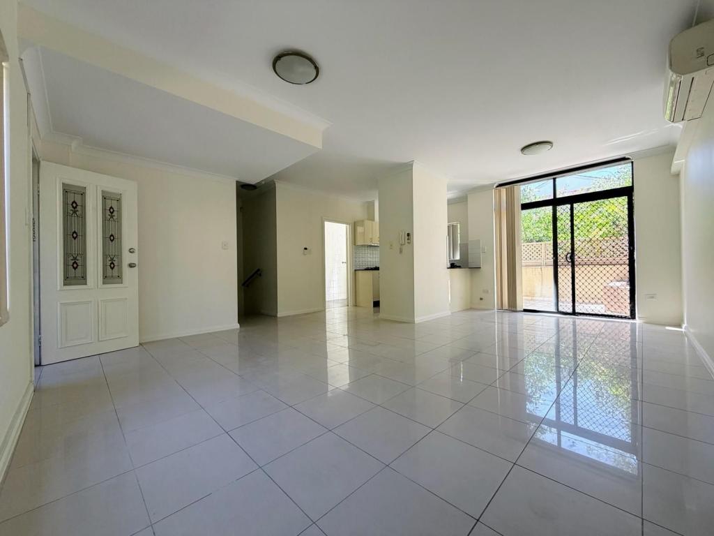 3/3 Manchester St, Merrylands, NSW 2160