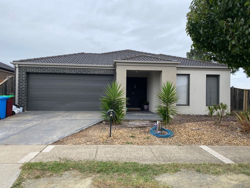 13 Black Caesar Dr, Cranbourne East, VIC 3977