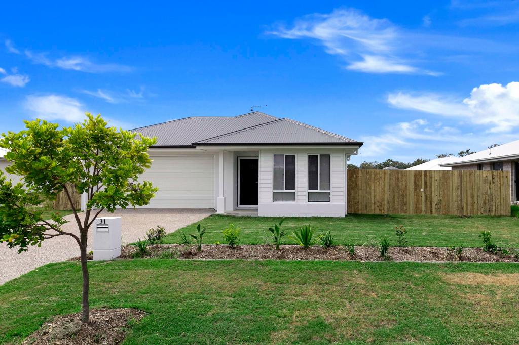 31 Charmed Waters Ct, Burrum Heads, QLD 4659