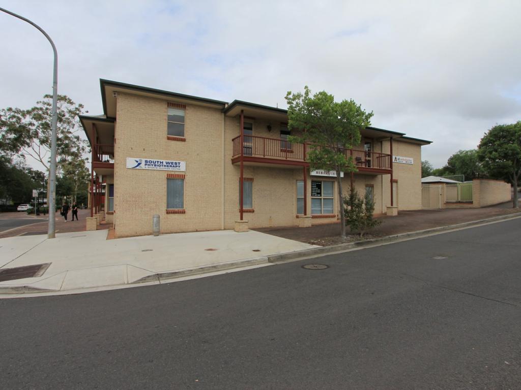 SUITE 4+6/300 QUEEN ST, CAMPBELLTOWN, NSW 2560