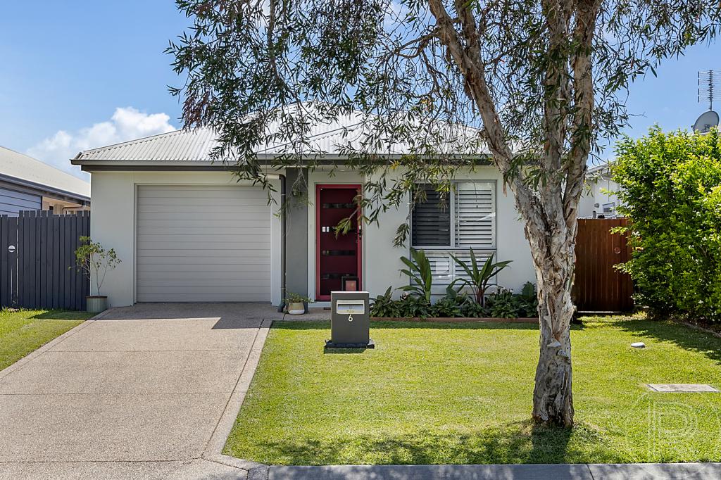 6 Carlisle Cct, Mountain Creek, QLD 4557