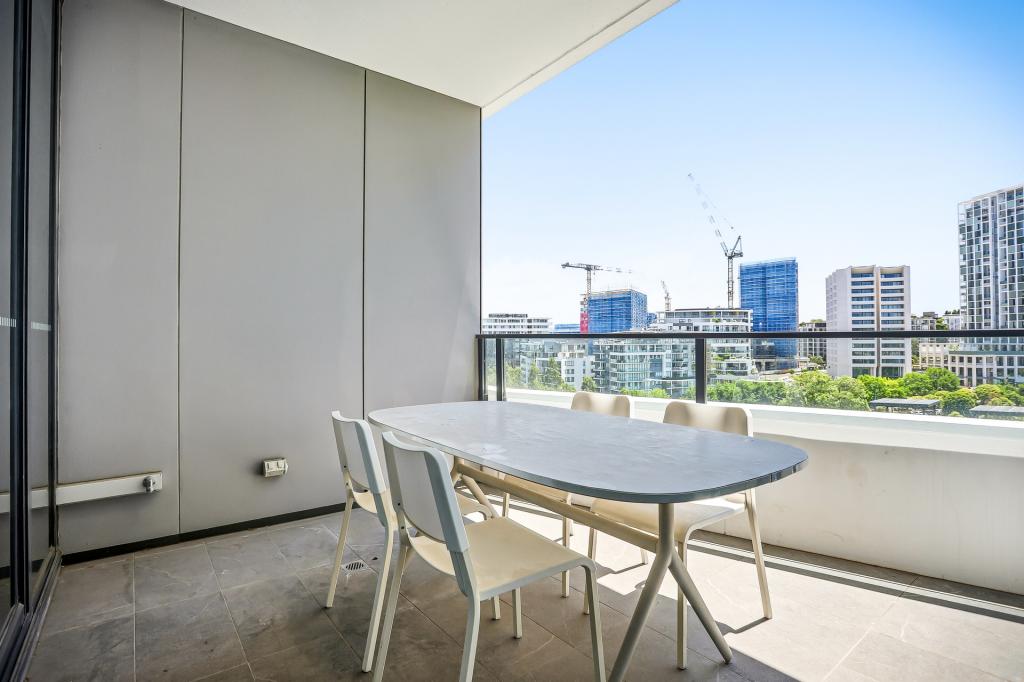 813/11 Solent Cct, Norwest, NSW 2153