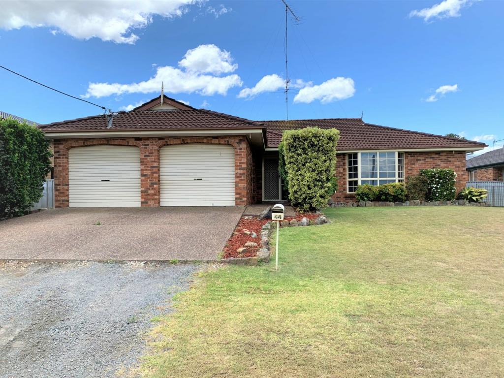 44 Yates St, East Branxton, NSW 2335