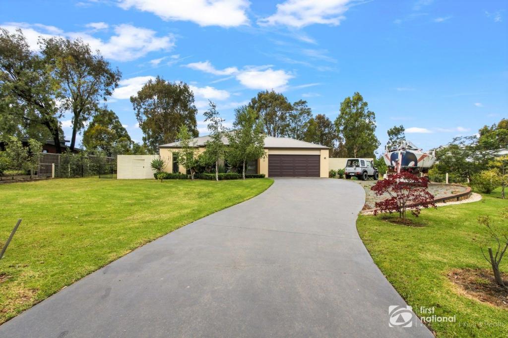 39 KINGS COVE BVD, METUNG, VIC 3904