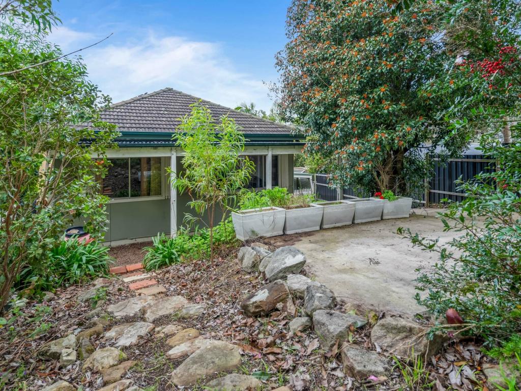 15 MOOGA AVE, SPENCER, NSW 2775