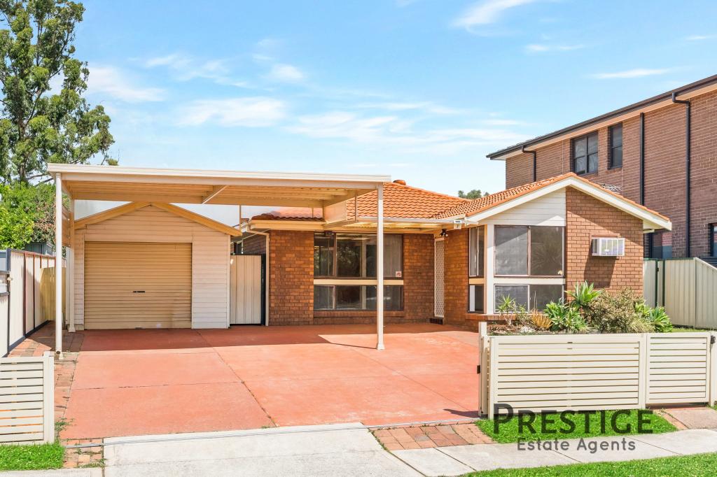3 GAMBIER ST, BOSSLEY PARK, NSW 2176