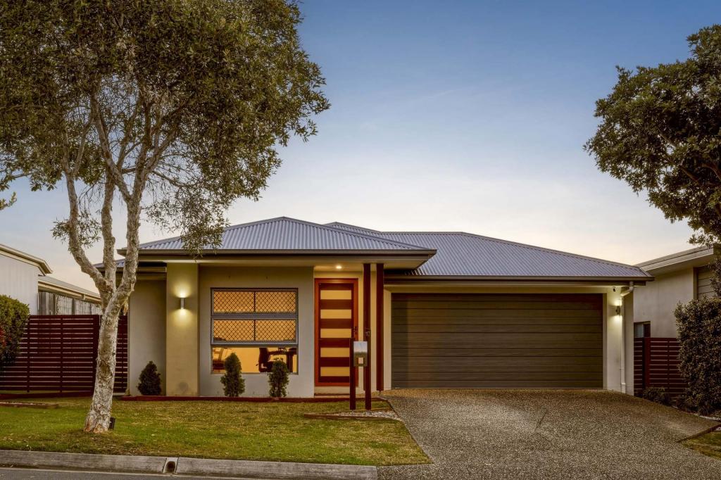 17 Ravenbourne Cct, Capalaba, QLD 4157
