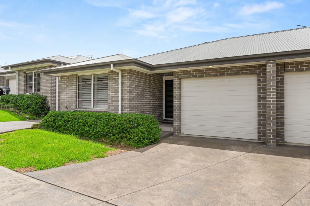 2/9 Harbour Bvd, Bomaderry, NSW 2541