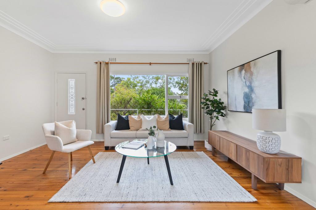 10 Peter Cl, Hornsby Heights, NSW 2077
