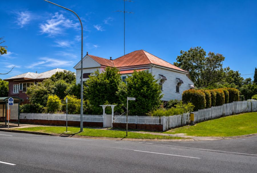 198 Ruthven St, North Toowoomba, QLD 4350