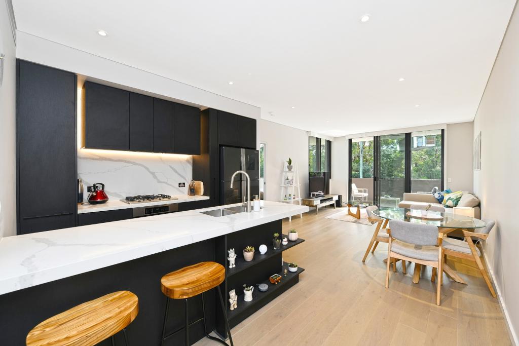 304/2 WATERVIEW DR, LANE COVE, NSW 2066