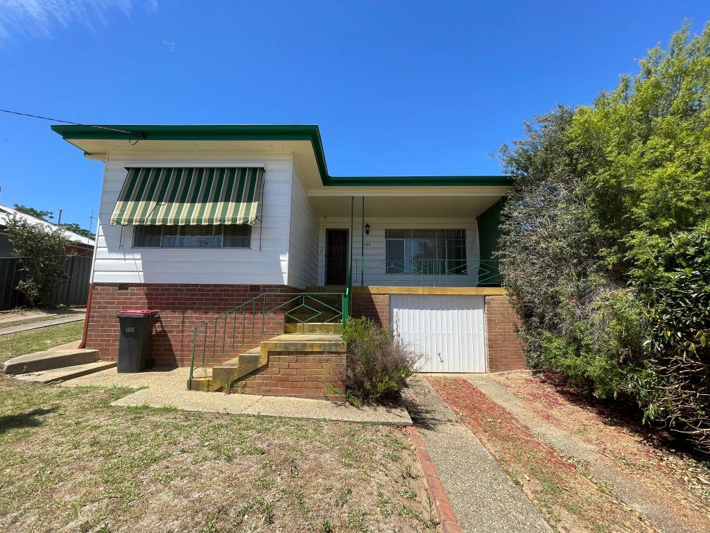 595 Livermore St, Lavington, NSW 2641