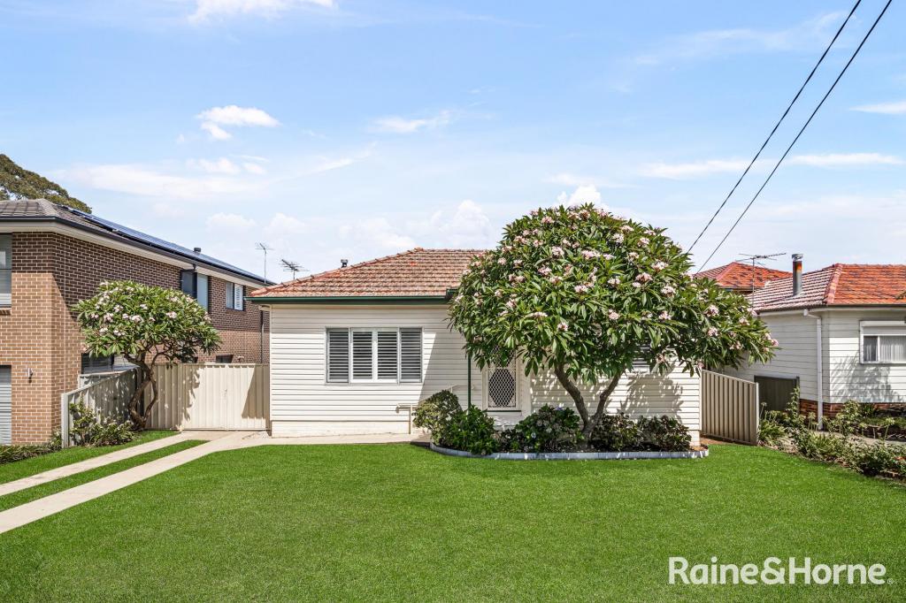 94 Bungaree Rd, Toongabbie, NSW 2146