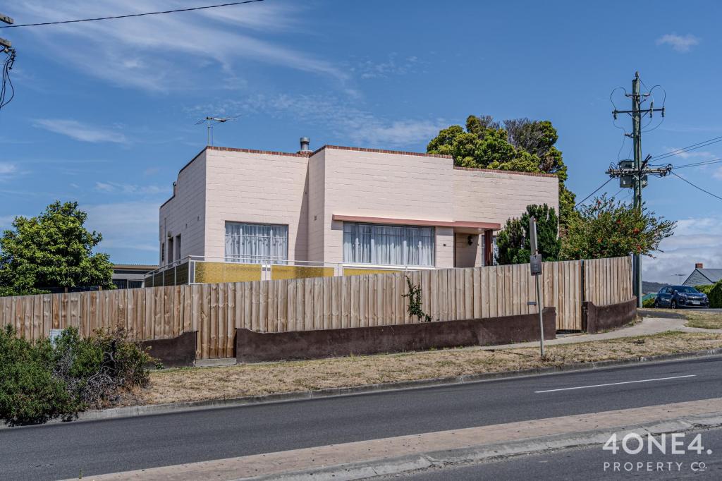 77 Lampton Ave, Derwent Park, TAS 7009