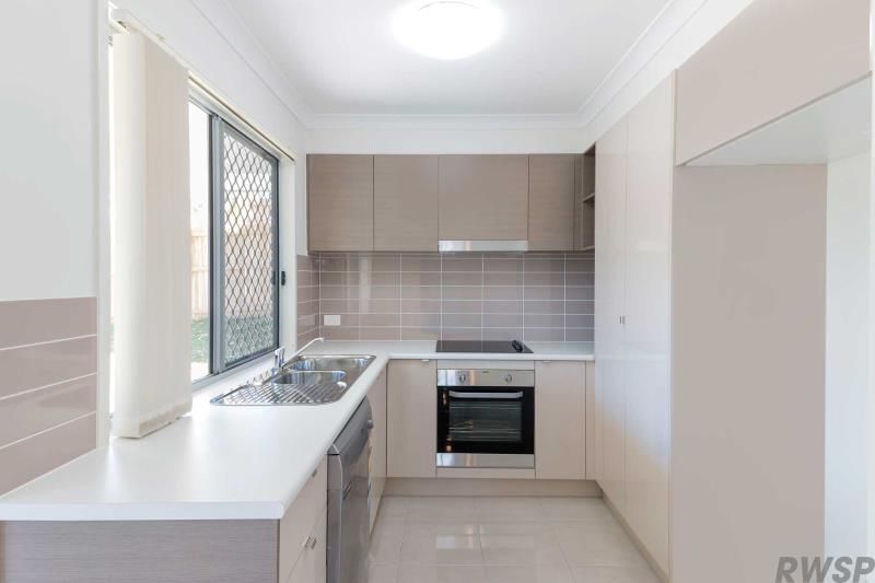 1/36 Jupiter St, Wulkuraka, QLD 4305