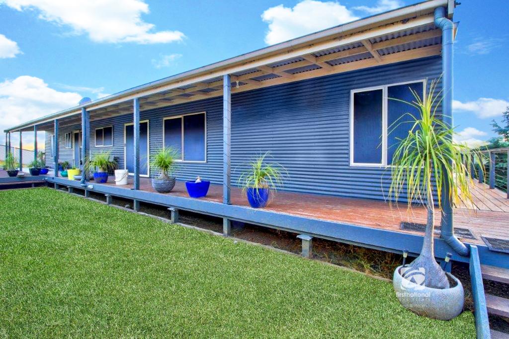 40 WOODGATES RD, BUCHAN, VIC 3885