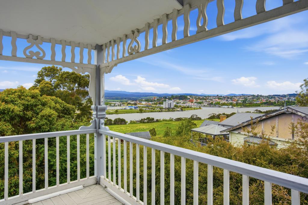 34 Forest Rd, Trevallyn, TAS 7250