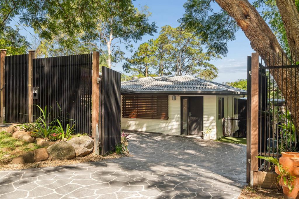 256 Marshall Rd, Tarragindi, QLD 4121