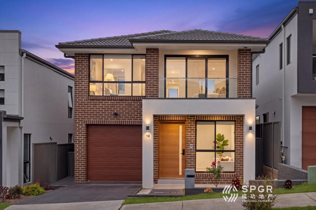 19 WINDEYER ST, ROUSE HILL, NSW 2155