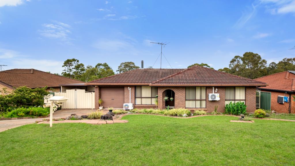 9 Brownlow Pl, Ambarvale, NSW 2560