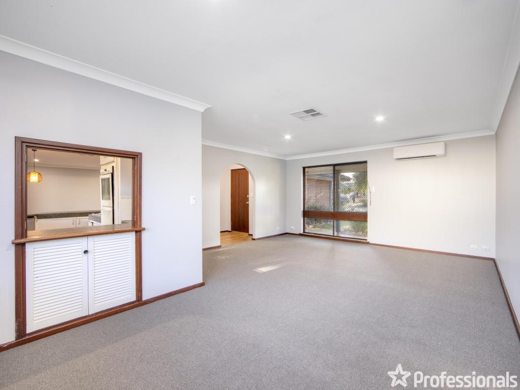 8 The Retreat, Forrestfield, WA 6058