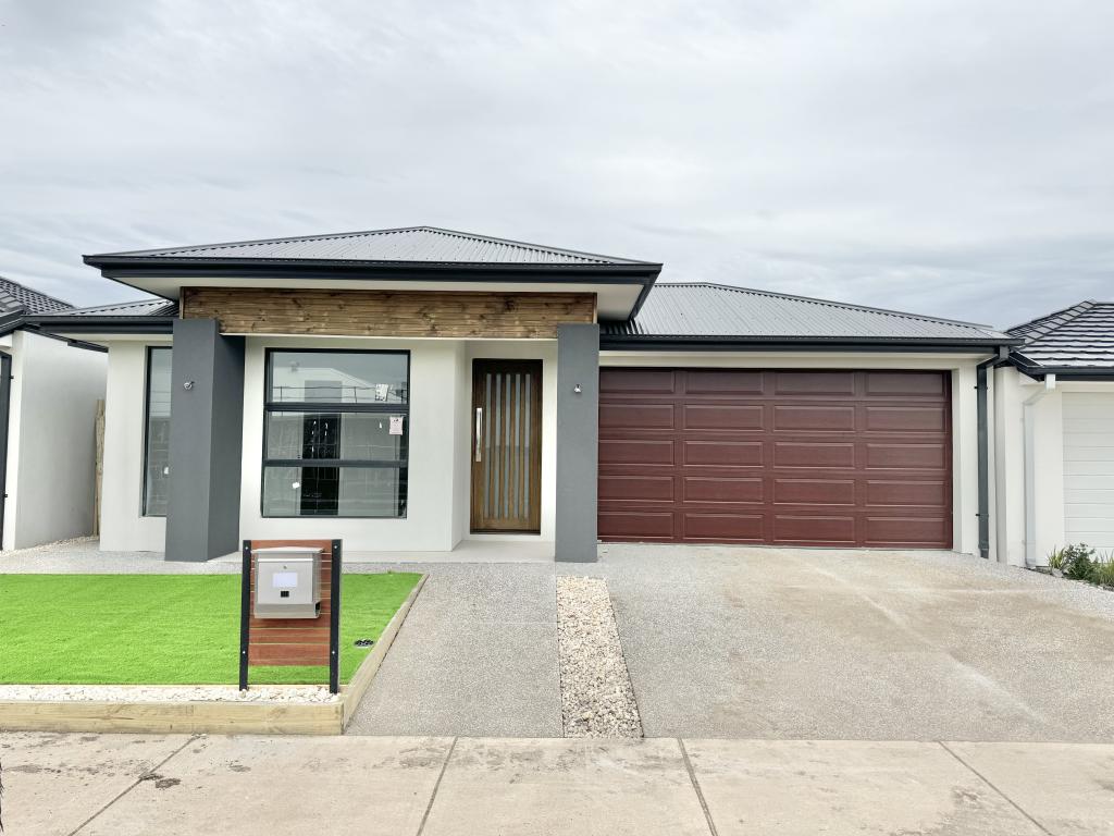 14 Greenmont Rd, Wyndham Vale, VIC 3024