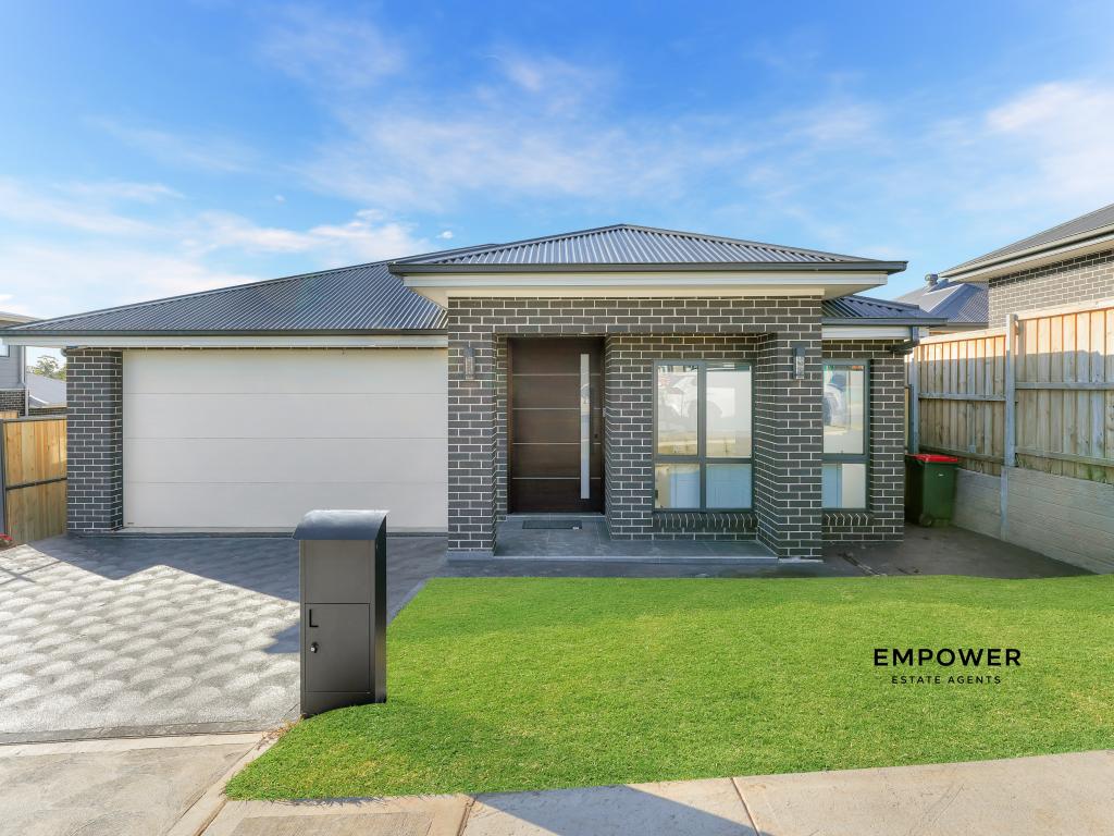 13 Storkey St, Bradbury, NSW 2560