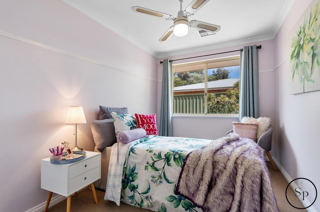 72 Victoria Cir, Greenfields, WA 6210