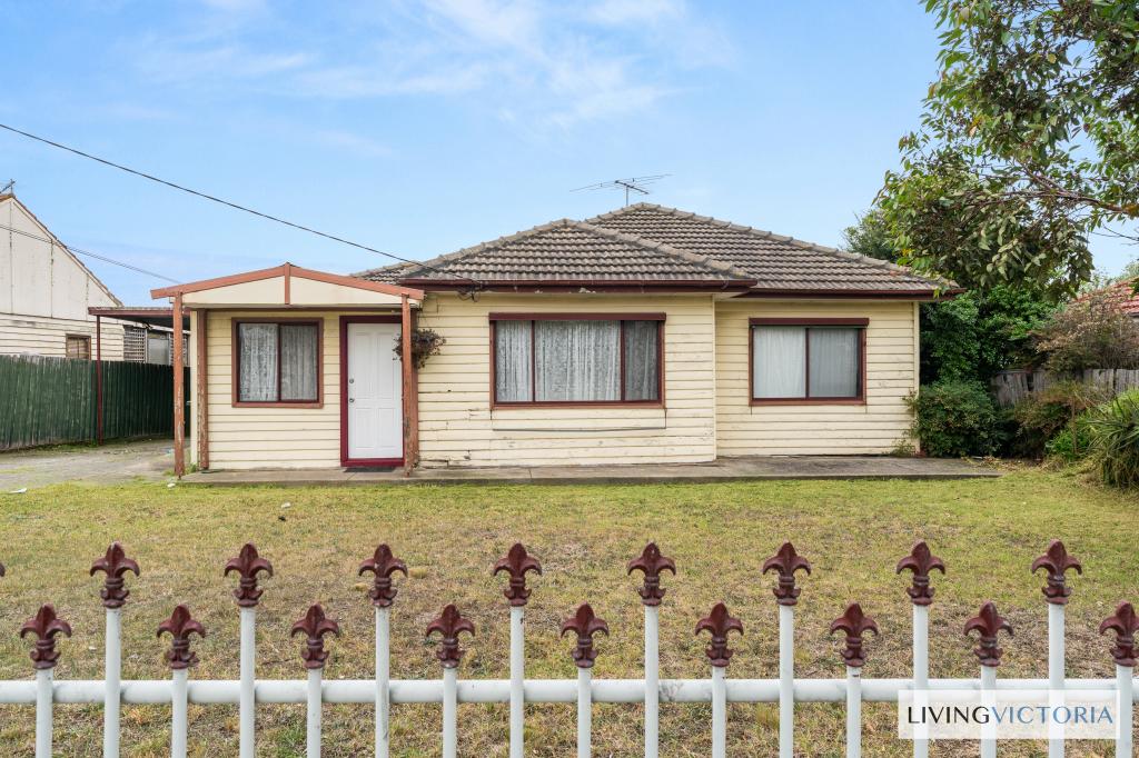 14 Welwyn Pde, Deer Park, VIC 3023