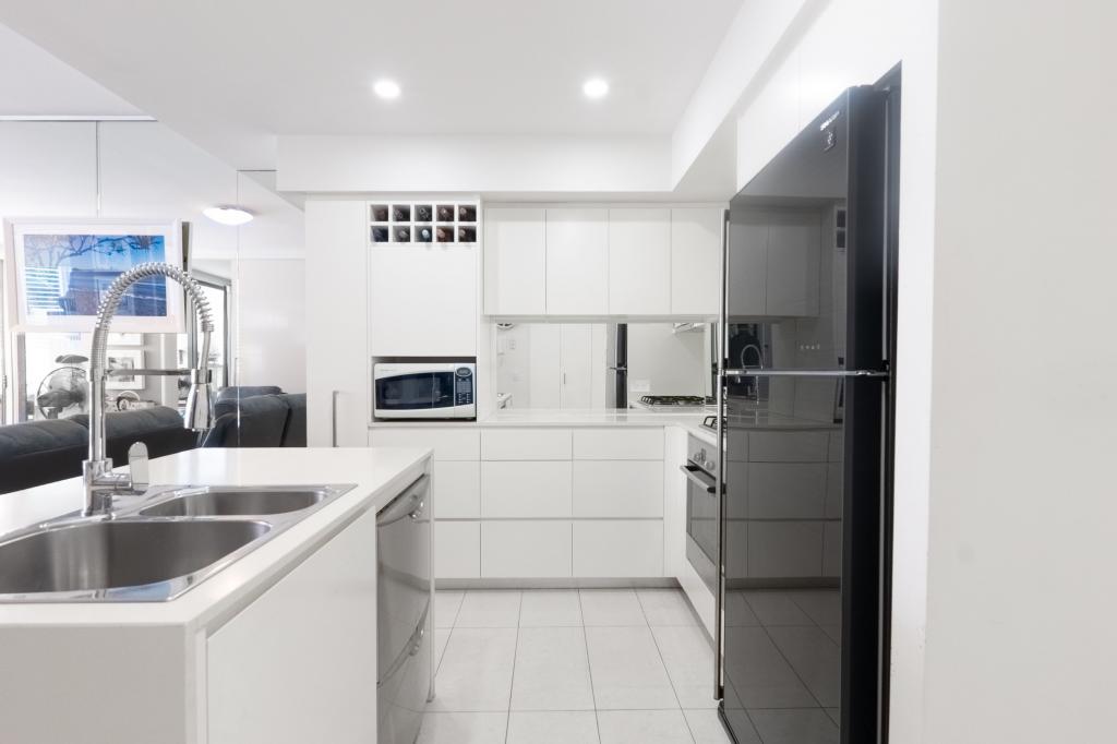 1003/438 Marine Pde, Biggera Waters, QLD 4216